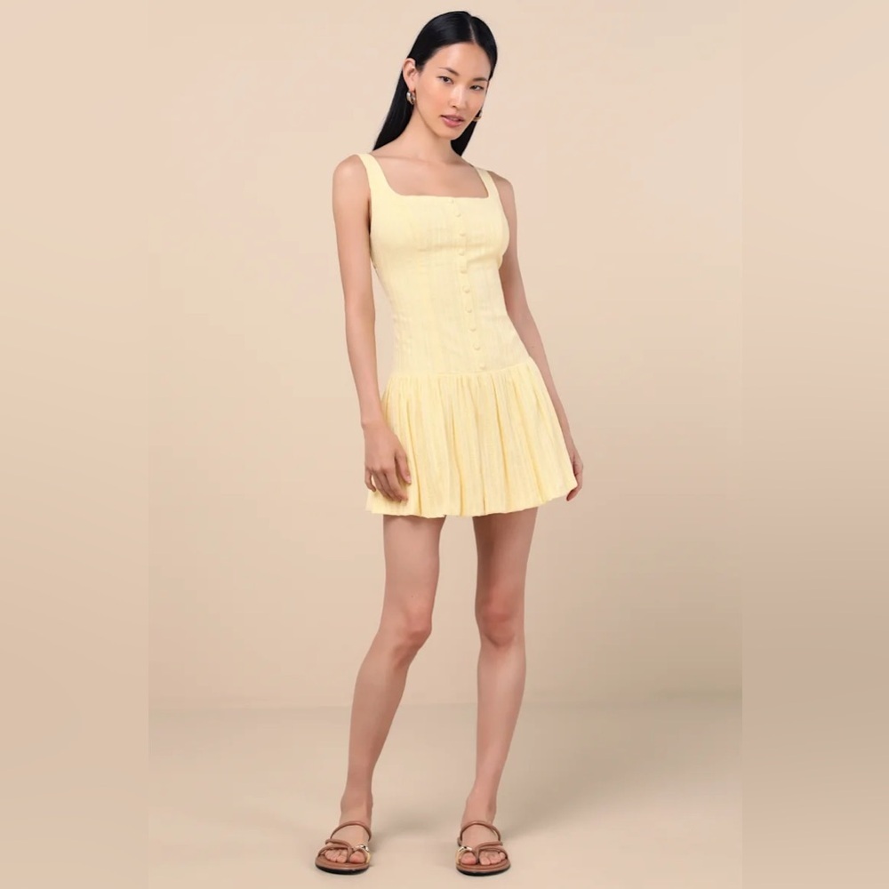 Lulus Khamari Yellow Textured Drop Waist Bubble-Hem
Mini Dress - Picture 3 of 9